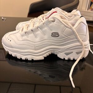 Sketchers white sneakers
